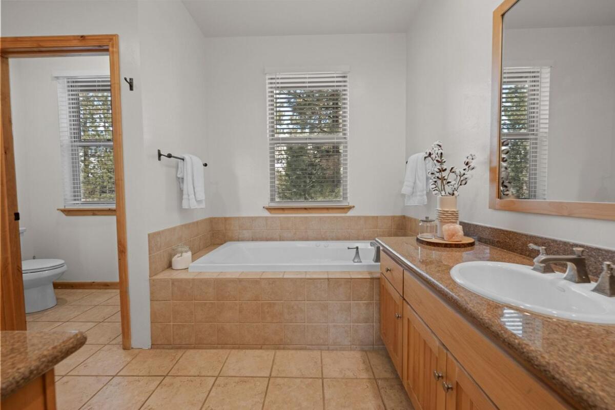 New Serenity Lodge Base Of Snow Summit Hot Tub Big Bear Lake Buitenkant foto