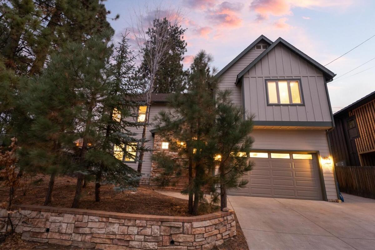 New Serenity Lodge Base Of Snow Summit Hot Tub Big Bear Lake Buitenkant foto
